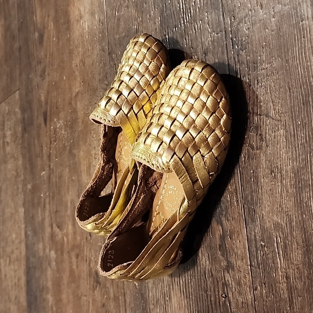 Fiesta feet sandals toddler size 7.5